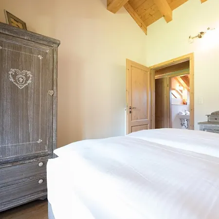 Haus Am Kreuzeck Meadow Chalet Garmisch-Partenkirchen